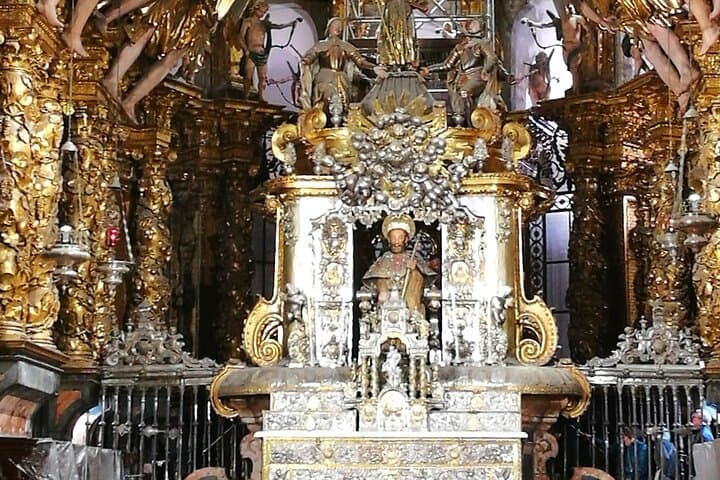 Private Transfer Santiago de Compostela to Porto or vice versa