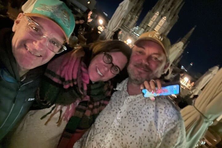 Barcelona City tour DE night guided tours