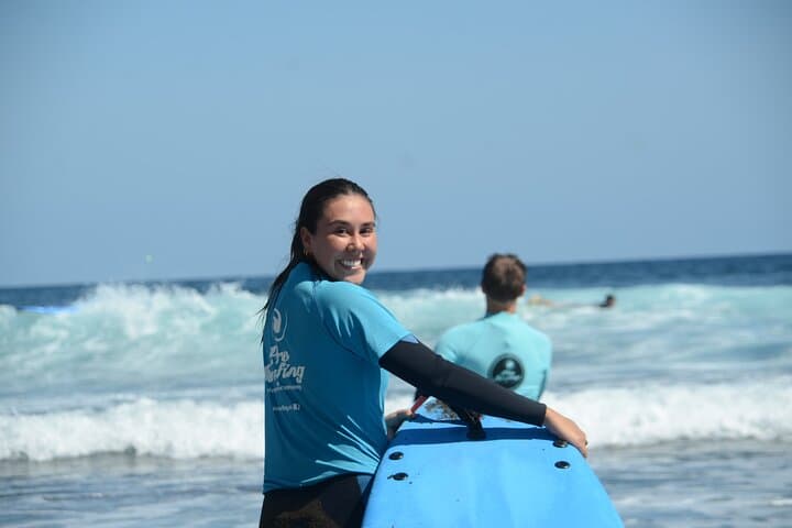 Surf Maspalomas – small waves, big smiles for first-timers.