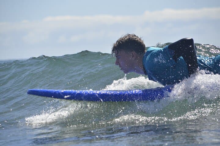 Surf Maspalomas – small waves, big smiles for first-timers.