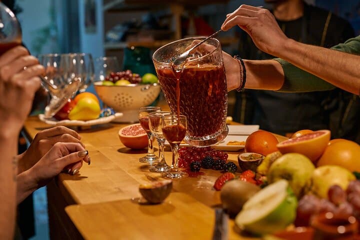 Tapas & Sangria Workshop with Craft Beer Pairing in Barcelona