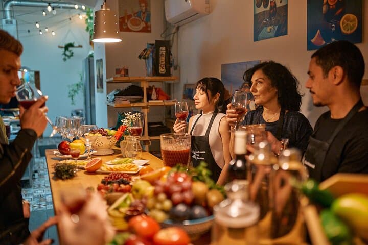 Tapas & Sangria Workshop with Craft Beer Pairing in Barcelona