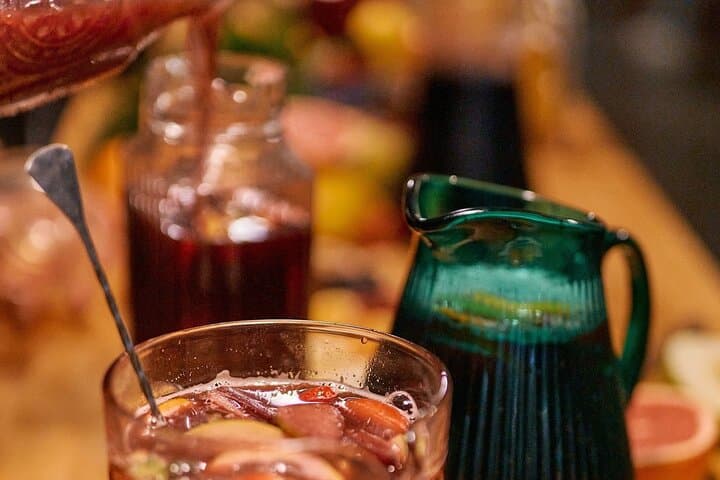 Tapas & Sangria Workshop with Craft Beer Pairing in Barcelona