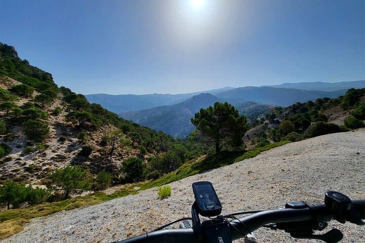 Granada: E‑Bike Tour in Sierra Nevada Near Los Cahorros Monachil