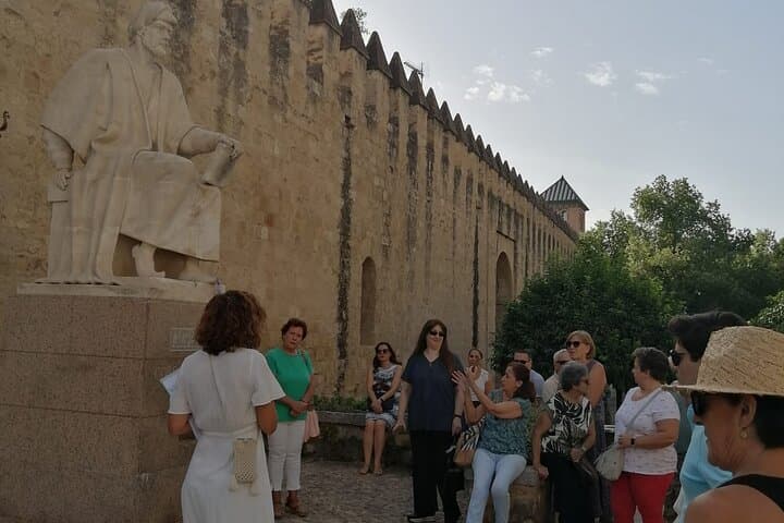 Tour of the Jewish Quarter in English.