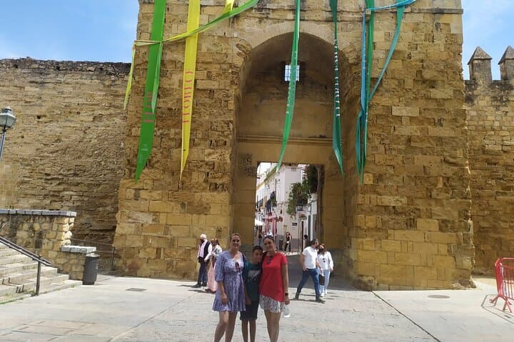 Tour of the Jewish Quarter in English.