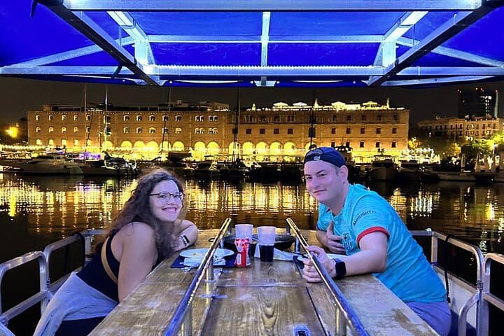 Evening Cruise with Dinner and Drinks in Barcelona
