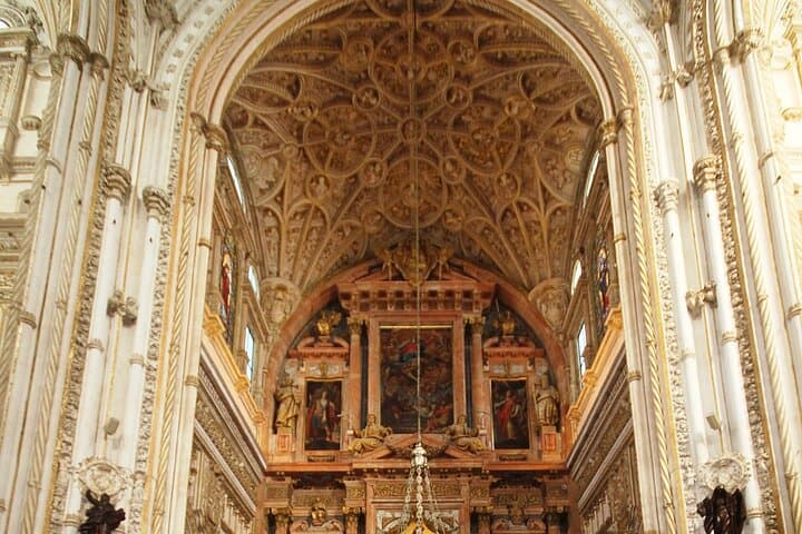 Private Guided Tour of Cordoba Includes Tickets