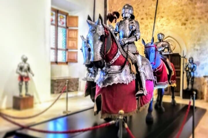 Travel through Segovia and Avila in a Small Group from Madrid