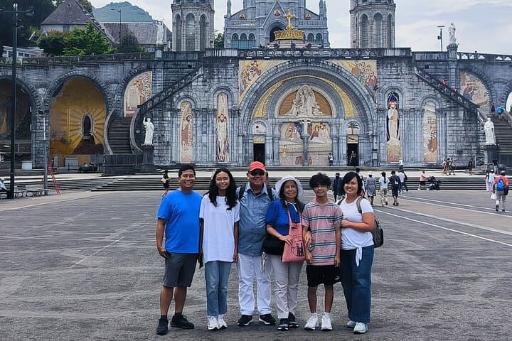 Lourdes Private Day Trip from Pamplona