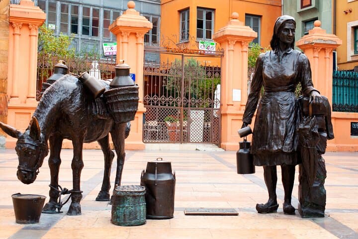 Nati, the milk seller