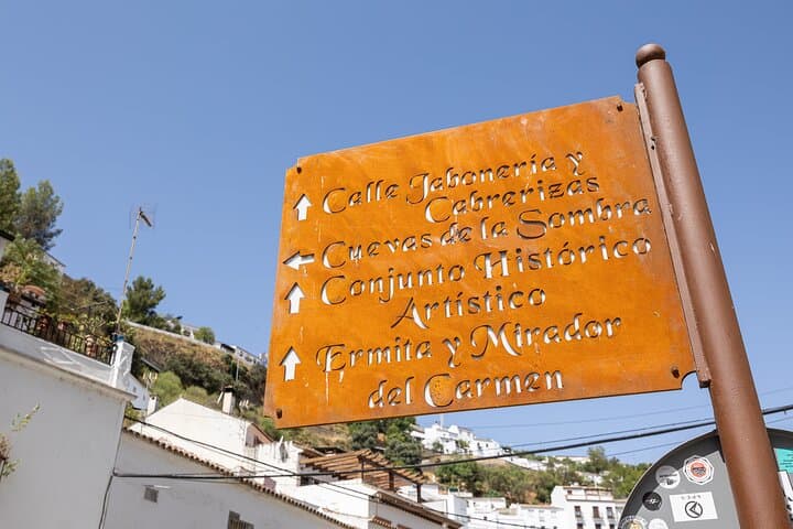 Ronda & Setenil de las Bodegas, land of contrasts /Semi-private