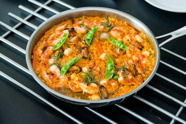 Market Tour & Paella Cooking With Wine in Central Barcelona