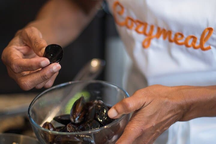 Tapas Cooking Class Near Las Ramblas + Wine (4-Course Meal)