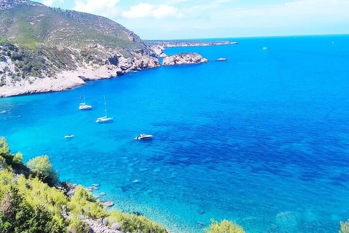 Ibiza Hidden Beaches Tour: Secluded Shores, Art place and Markets