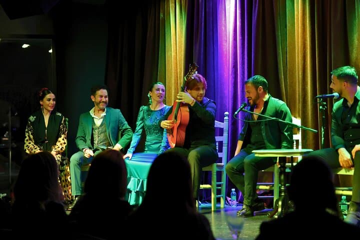 Vibrant Flamenco Show and Tapas Menu in Alicante