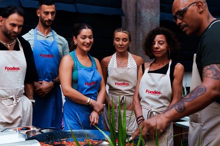 Authentic spanish tapas cooking class in barcelona