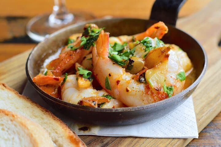 Spanish Tapas Cooking Class + Unlimited Wine (6-Course Meal)