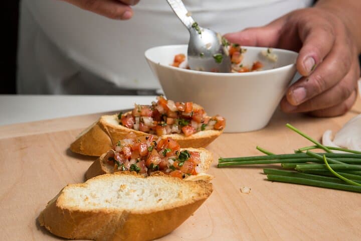 Spanish Tapas Cooking Class + Unlimited Wine (6-Course Meal)