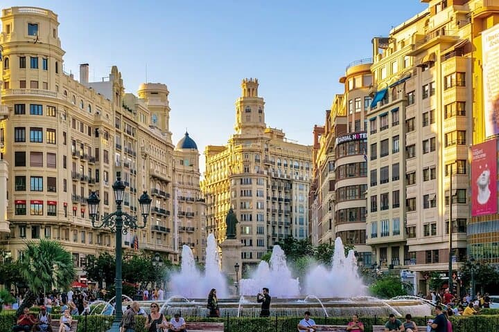 Valencia Private Walking Tour with a Local