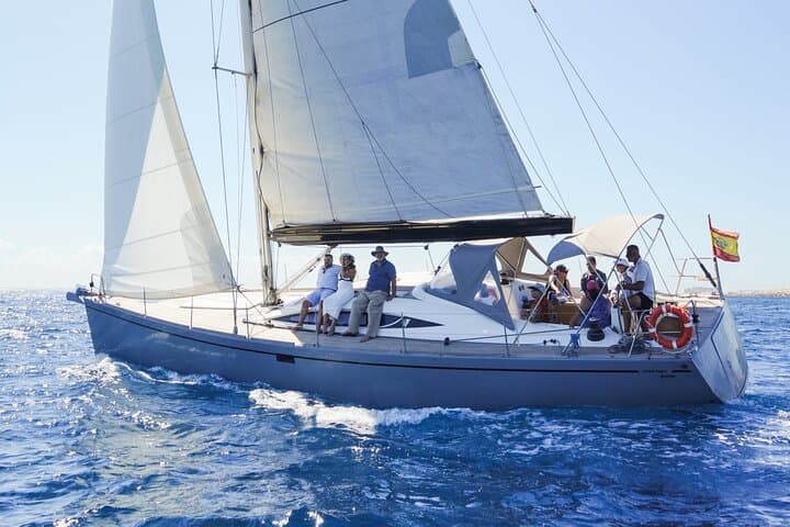 Luxury Private Yacht Sailing Tours in Barcelona