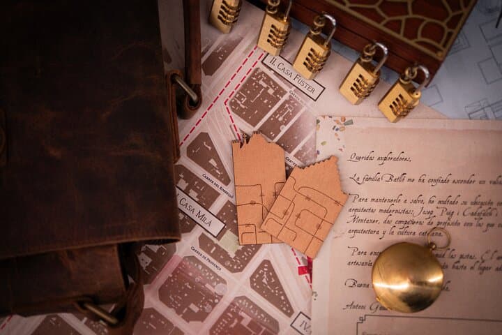 Barcelona Street Escape: Gaudi and the Hidden Treasure