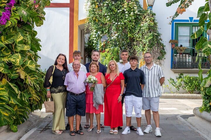 Photoshoot at Puerto de Mogán Flowering Seaside Fish Village