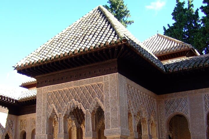 Premium Guided Tour Alhambra and Generalife