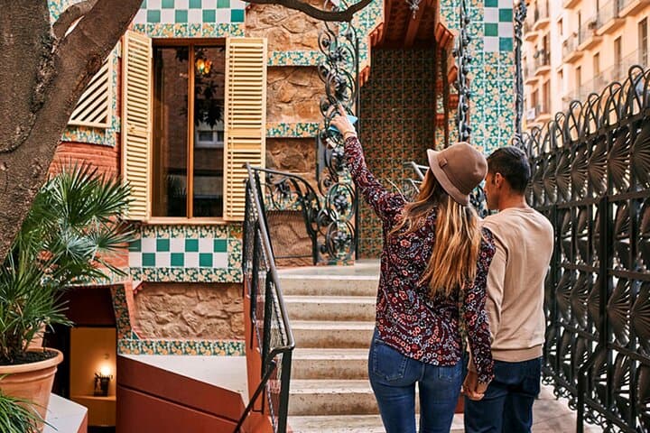 Barcelona Attraction Pass with Hop On Bus, La Sagrada Familia
