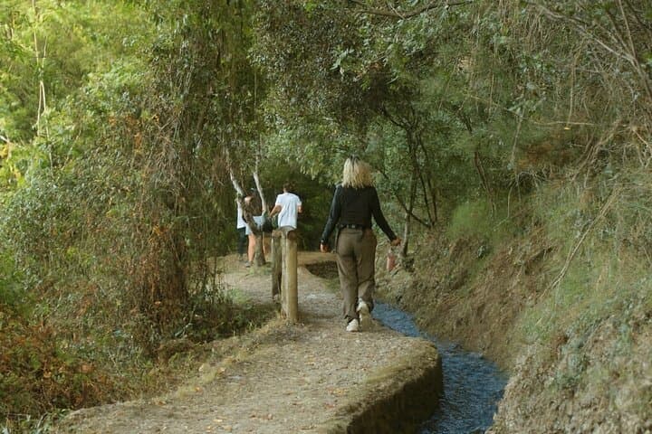 Hiking tour: Hidden Water Trails of the Alhambra