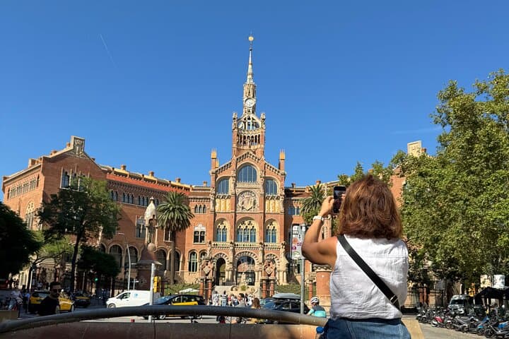 Barcelona Beyond Gaudí - Private Tour
