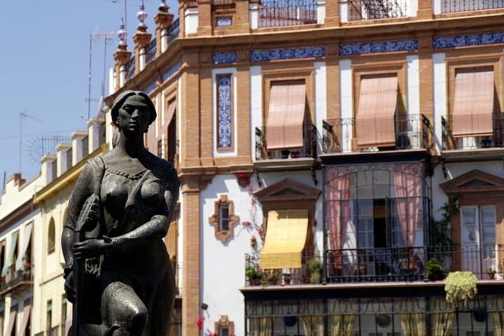 Private Tour Barrio de Triana in Seville