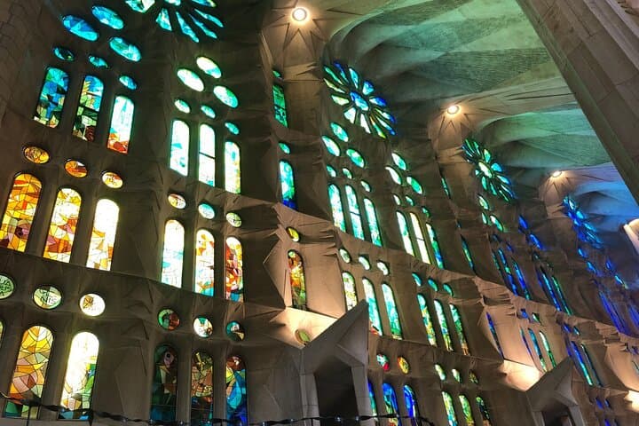Private Express Early Morning Sagrada Familia Tour