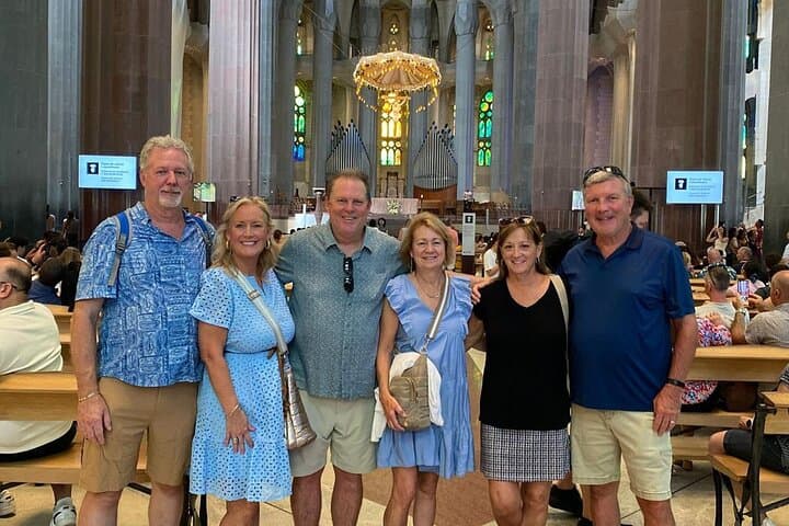Sagrada Familia & Gothic Quarter Private Tour