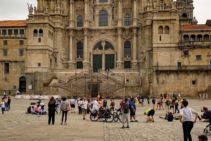Private Transfer from Santiago de Compostela to Porto