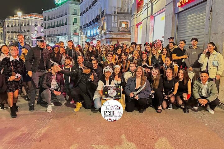 PUBCRAWL Bar and Party Route in Madrid