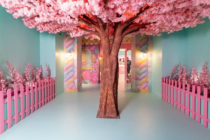 House of Candy: The Sweetest Immersive Experience of Barcelona