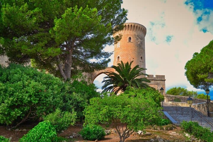 Palma de Mallorca: Escape from Castle Bellver