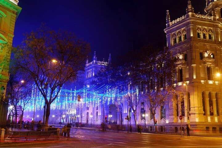 Madrid Private Tour with Tuk Tuk Activities
