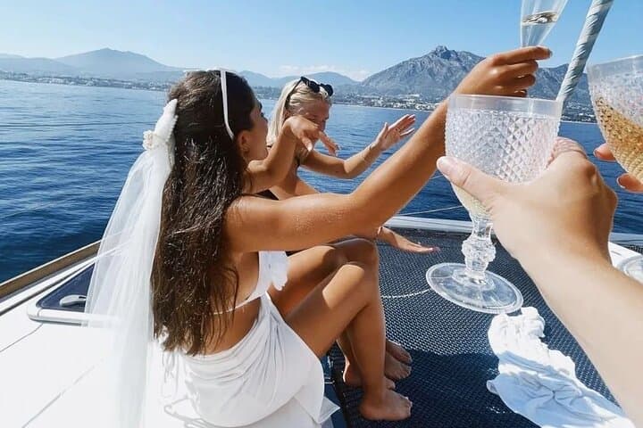 Marbella : Private Catamaran with Drinks & Snacks