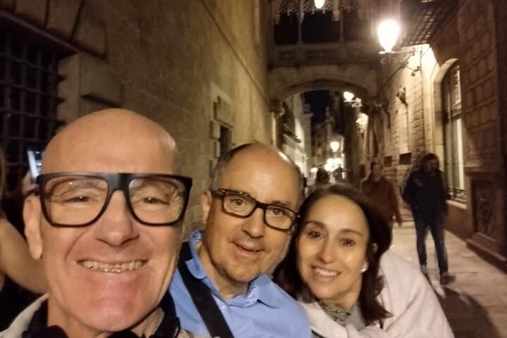Barcelona City tour DE night guided tours