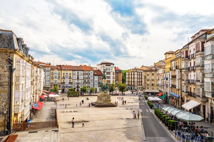 Excursion to Vitoria, La Rioja and winery in Laguardia from Bilbao