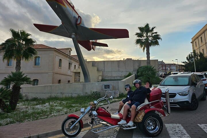 Rewaco Trike Tour of Cartagena City 2hrs min 2 Passengers