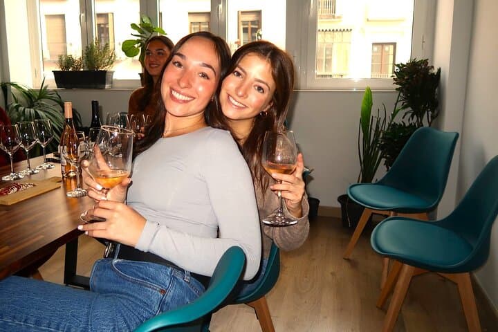 Tasting of 4 Spanish wines in Puerta del Sol Madrid