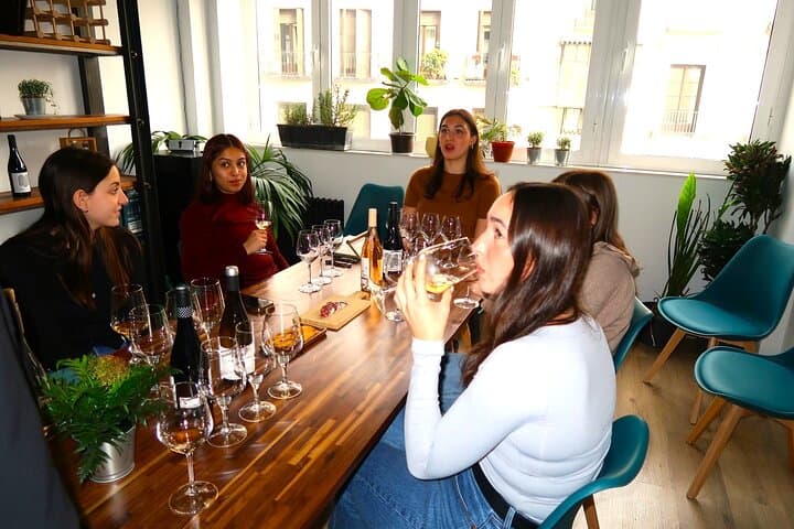 Tasting of 4 Spanish wines in Puerta del Sol Madrid