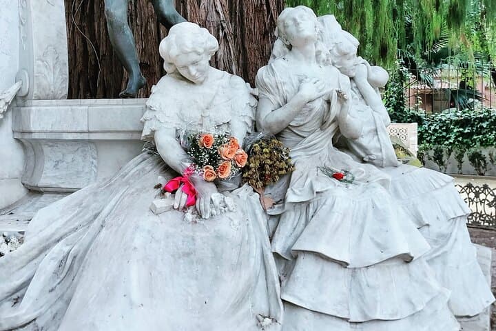 "Seville: Love At First Sight" Private Tour