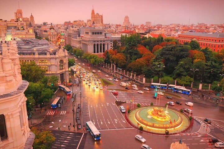 Madrid Private Walking Tour with a Local