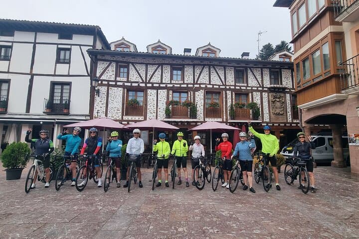 Cycling in La Rioja Wine Route