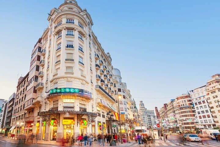 Valencia Private Walking Tour with a Local
