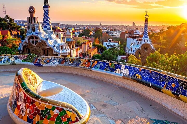 Barcelona Private Walking Tour with a Local